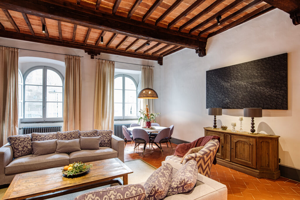 luxury villas in Cortona