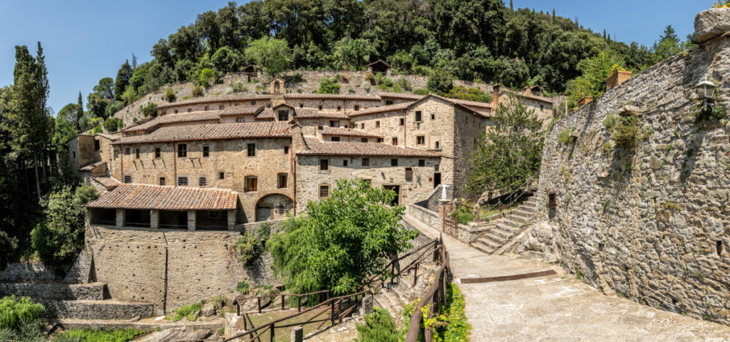 best time to rent a villa in tuscany